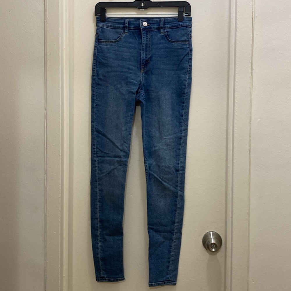 H&M High Waisted Blue Super Skinny Jeans in Women’s Size 6